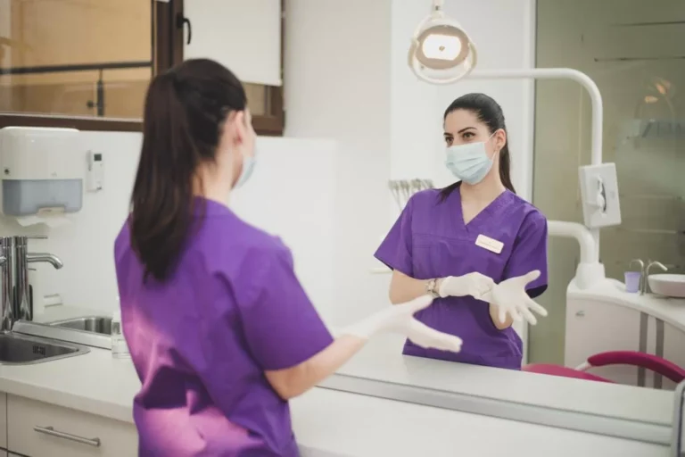 Implanturile Dentare